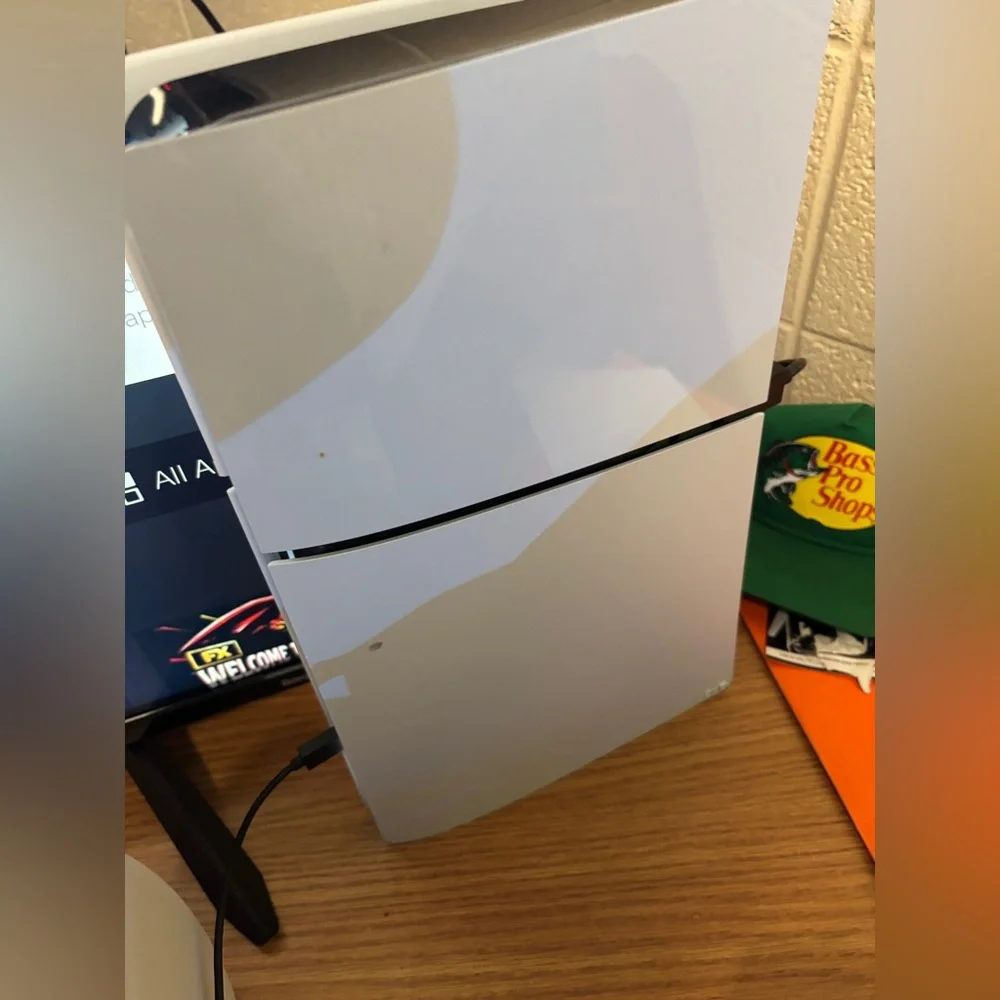 Sony Console White